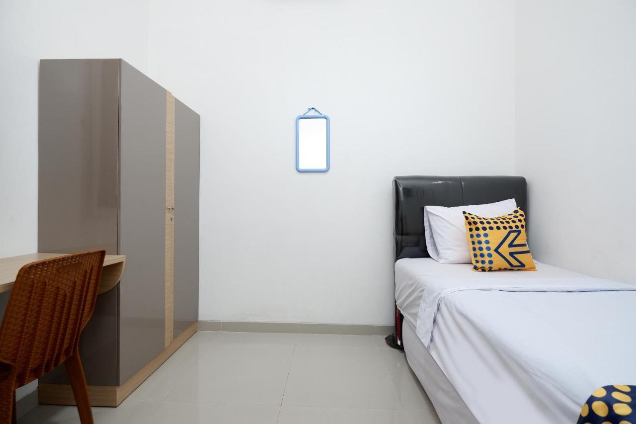 Spot On 2026 Arta Residence سيمارانغ المظهر الخارجي الصورة
